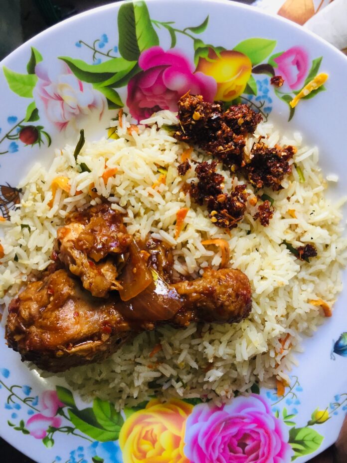 Poulet Yassa with rice